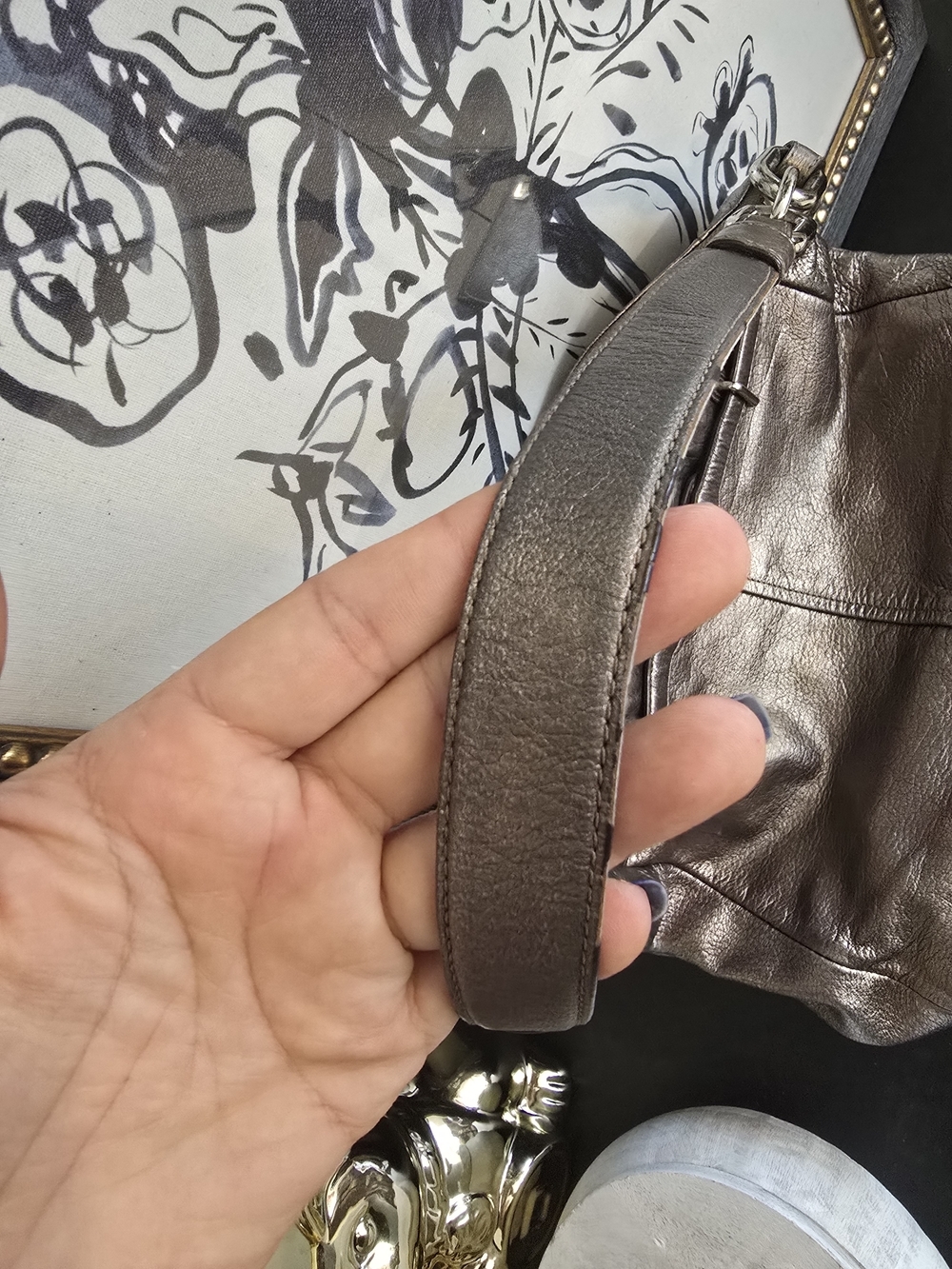 Coach Chelsea Ashlyn Metallic Pewter Leather Turnlock Hobo Bag With Wallet - Picture 4 of 16